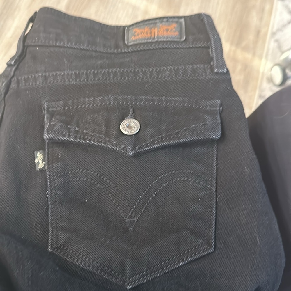 Levi’s 525 straight leg perfect waist black size 6M, W28 L32